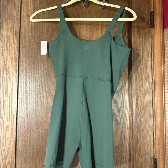 Offline by aerie the hugger scoop 5” inseam romper in sycamore - Picture 3 of 5
